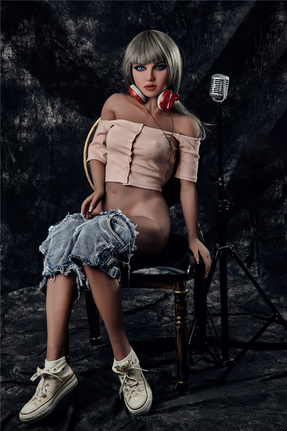 Секс-кукла Miki фото 15 - SexDolls.com.ua Реалистичная секс кукла Miki раздевается