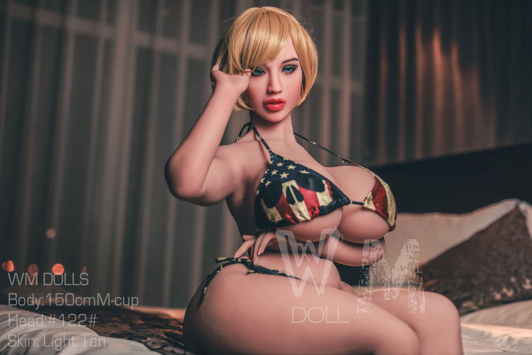 Секс-кукла Malori фото 22 - SexDolls.com.ua Секс кукла Malori в купальнике позирует