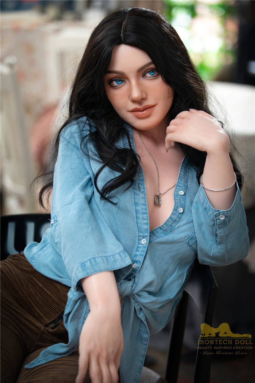 Секс-кукла Bel фото 5 - SexDolls.com.ua Секс кукла Bel позирует