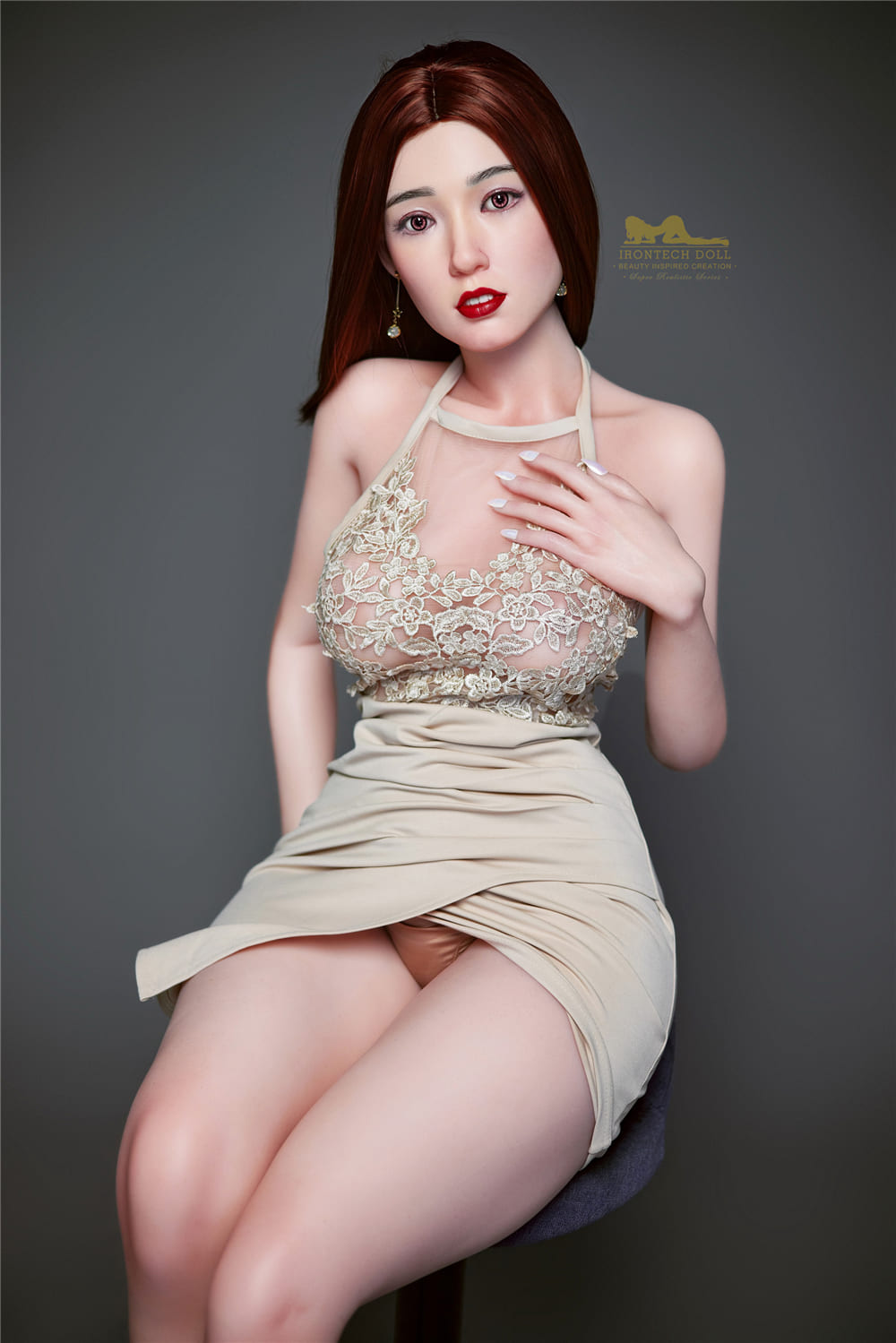 Секс-кукла Willow фото 37 - SexDolls.com.ua Реалистичная секс кукла Willow в платье