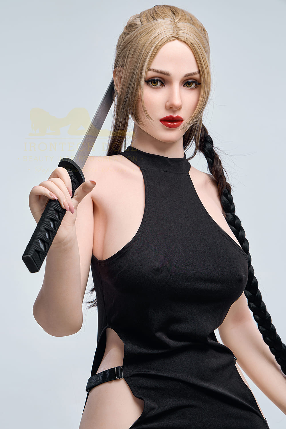 Секс-кукла Dora фото 13 - SexDolls.com.ua Секс кукла Dora смотрит прямо