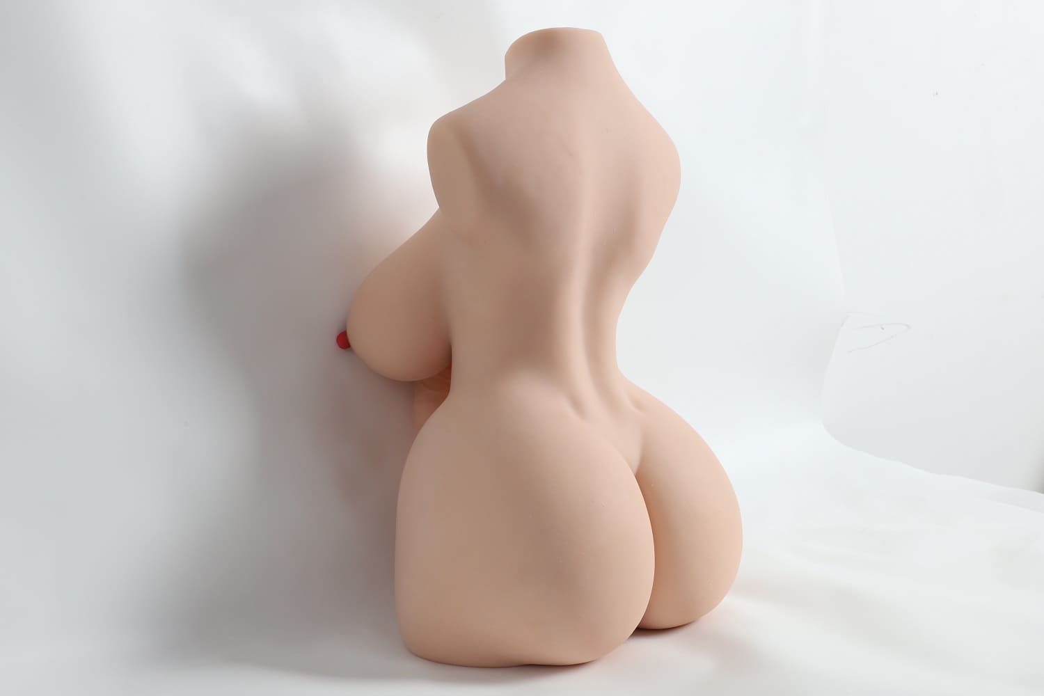 Мастурбатор транс 11 кг - фото 14 - SexDolls.com.ua Мастурбатор транс 11 кг стоит полубоком