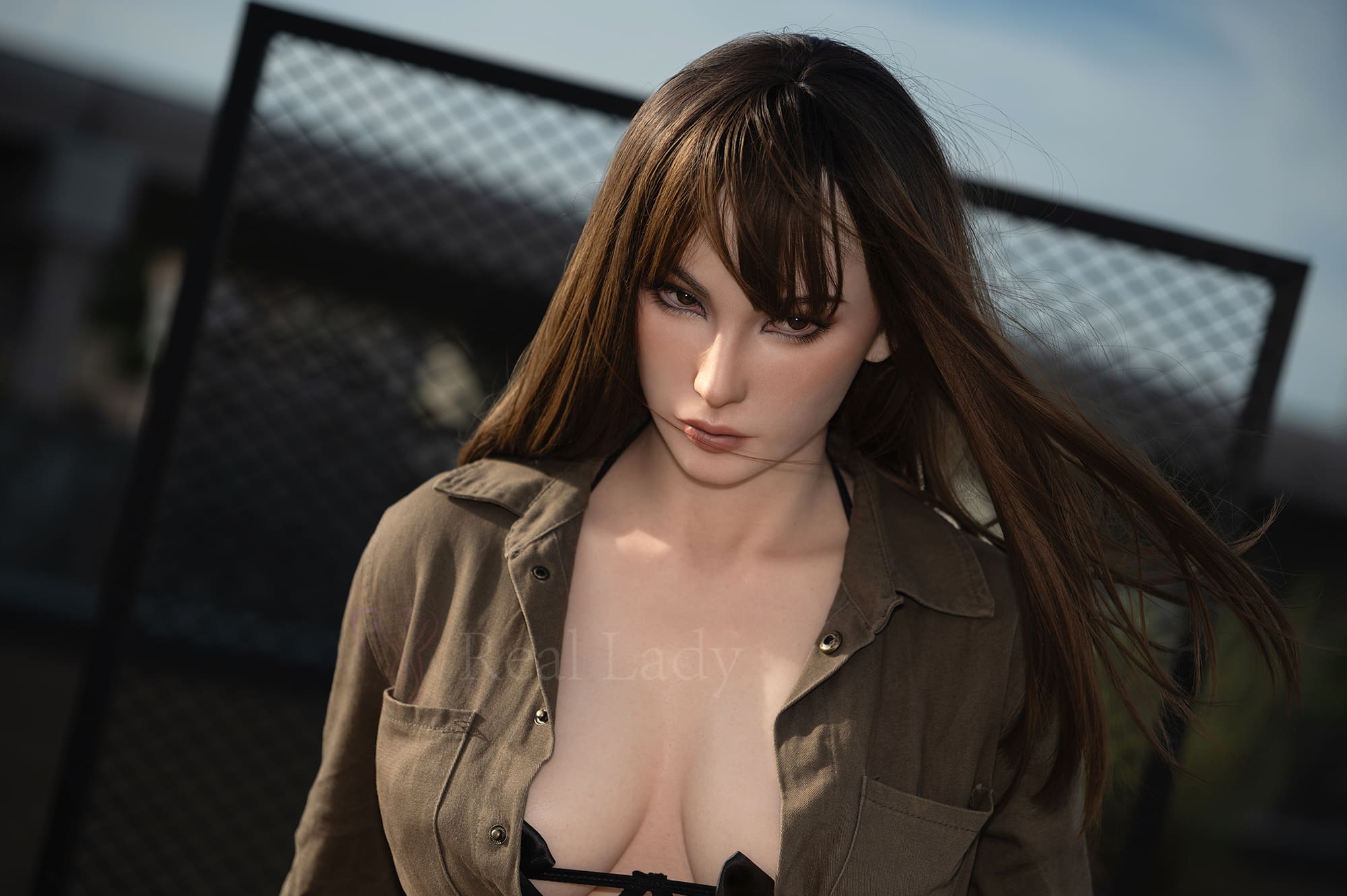 Секс-кукла Lana фото 5 - SexDolls.com.ua Секс кукла Lana смотрит в сторону