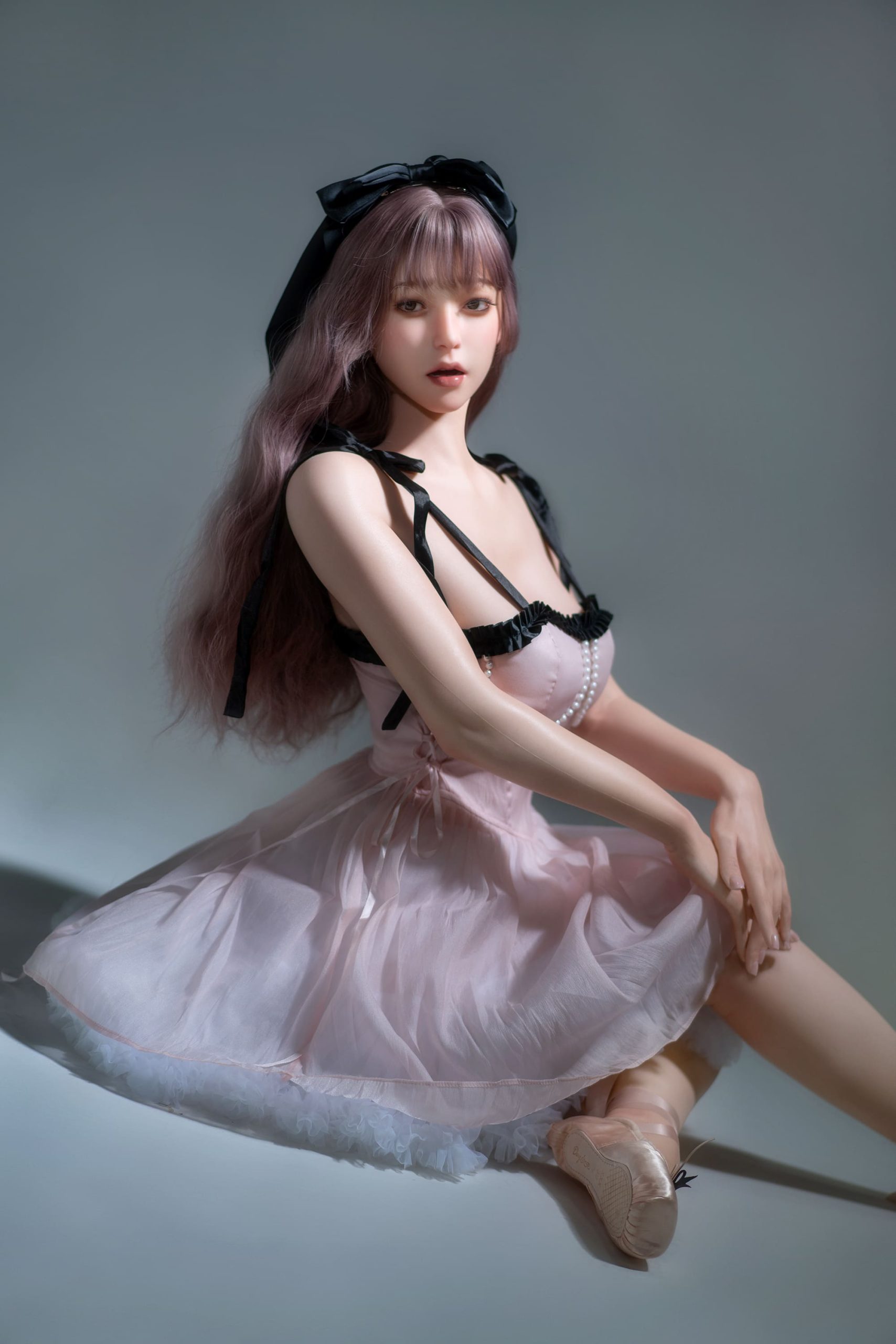 Секс-кукла Junia фото 17 - SexDolls.com.ua Секс кукла Junia в розовом платье
