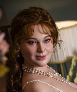 Секс лялька Ivory стоїть боком