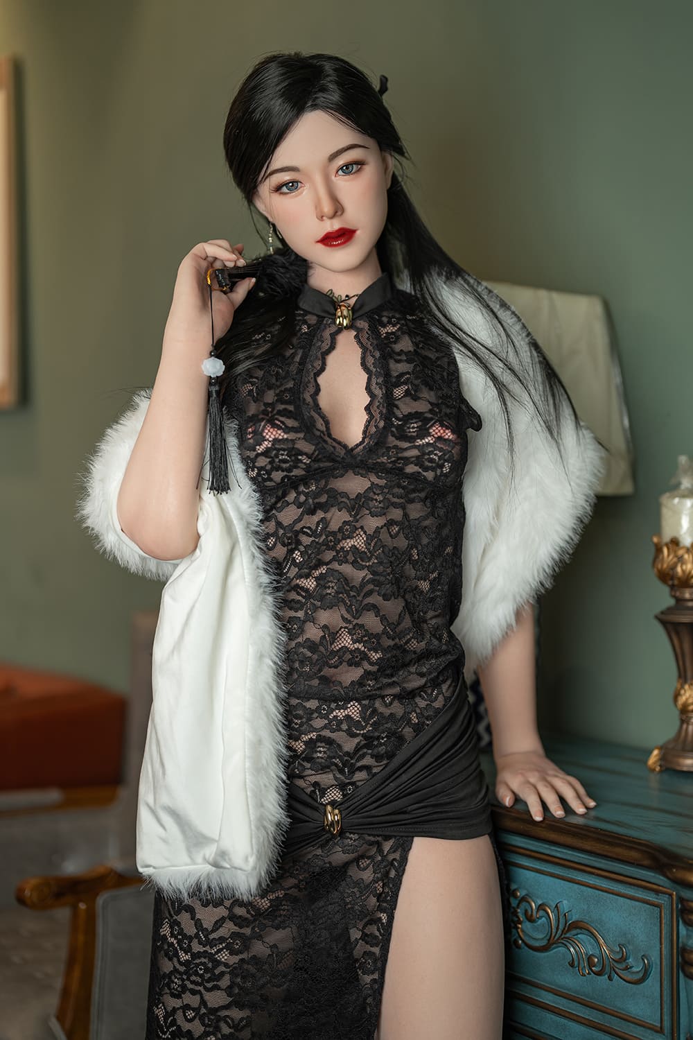 Секс-кукла Kelli фото 3 - SexDolls.com.ua Секс кукла Kelli в прозрачном платье