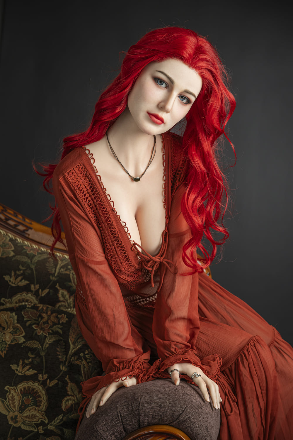 Секс-кукла Xylina фото 17 - SexDolls.com.ua Секс кукла Xylina с глубоким декольте
