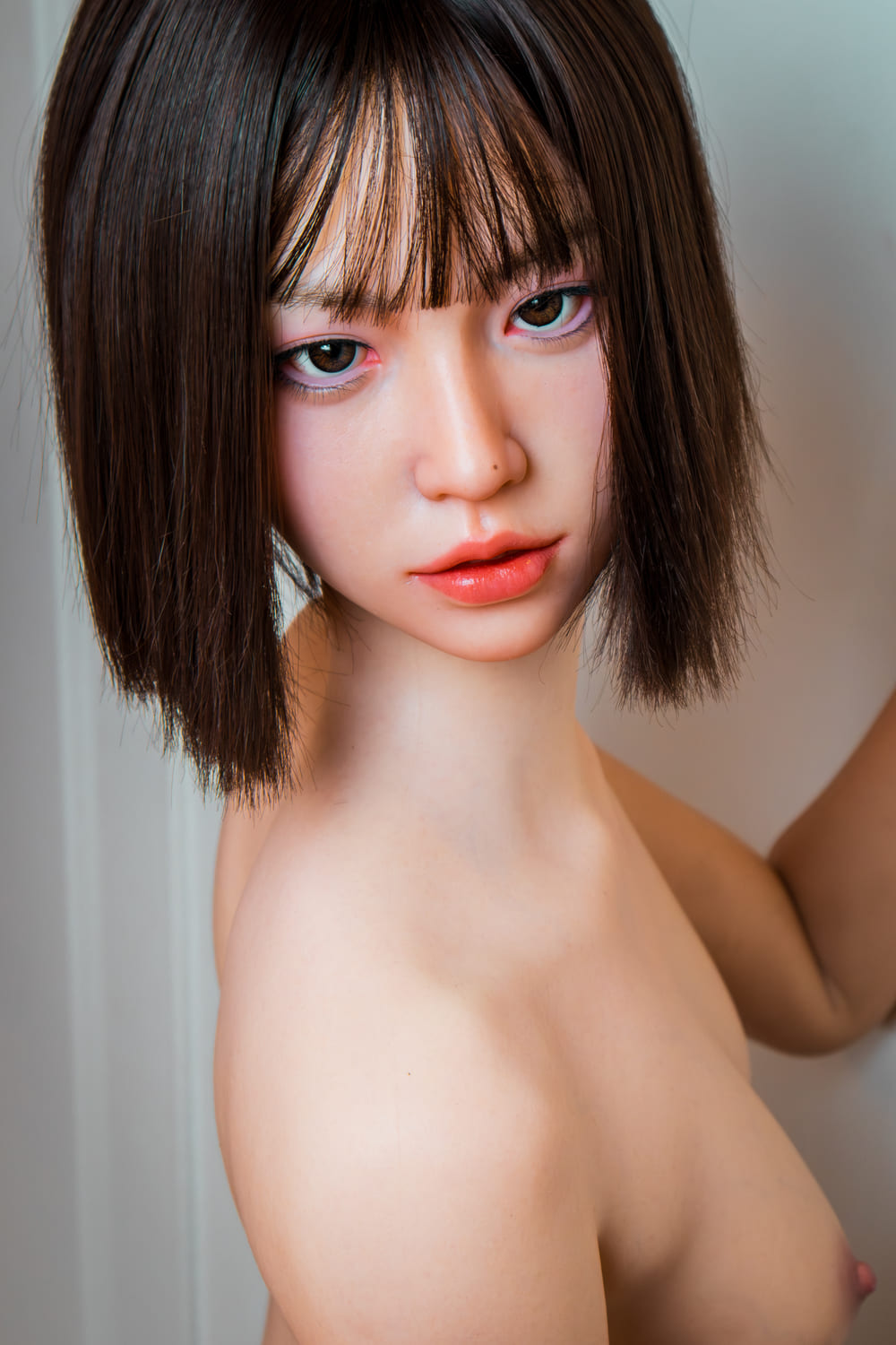 Секс-кукла Arin - фото 27 - SexDolls.com.ua Секс кукла Arin азиатка с короткими волосами