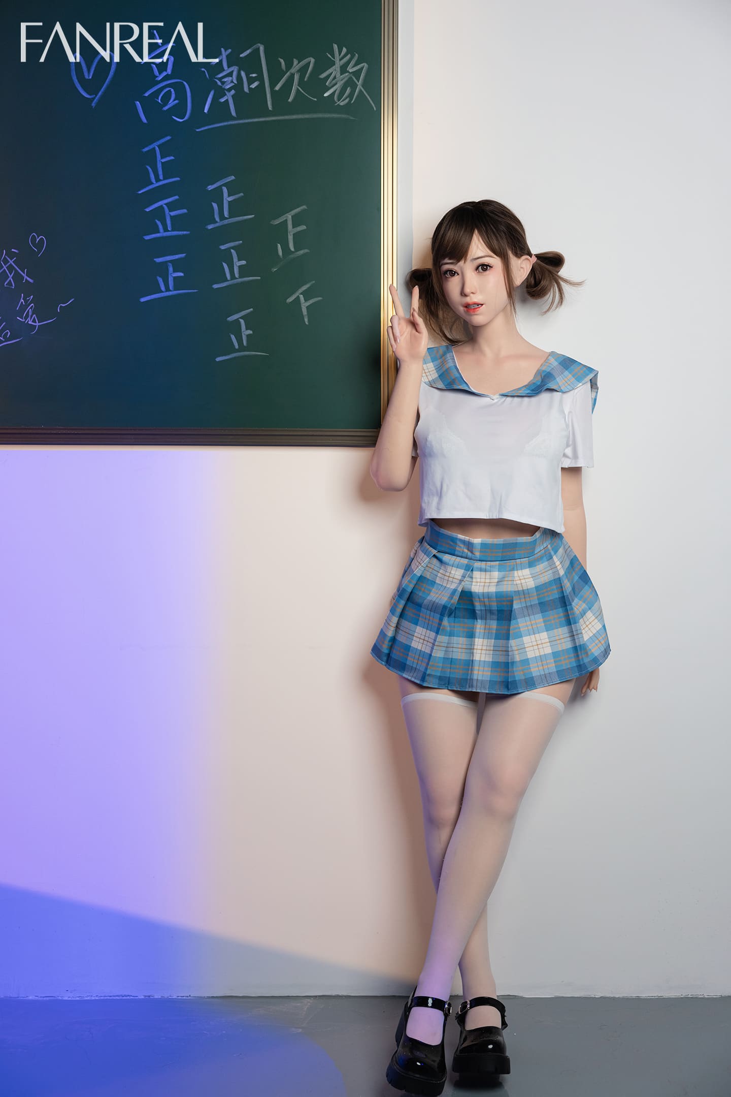 Секс-кукла Soojung фото 32 - SexDolls.com.ua Секс кукла Soojung в голубом костюме